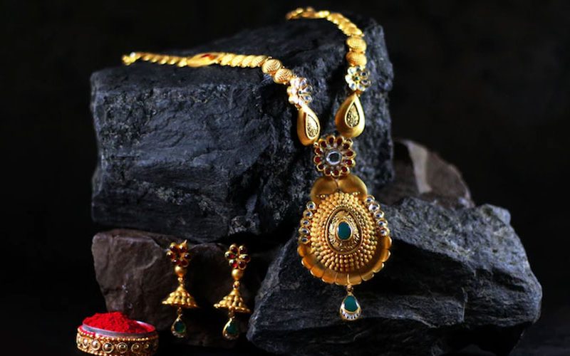 The-Jewelry-Business-in-India-has-Boomed-to-The-Sky-During-Dhanteras