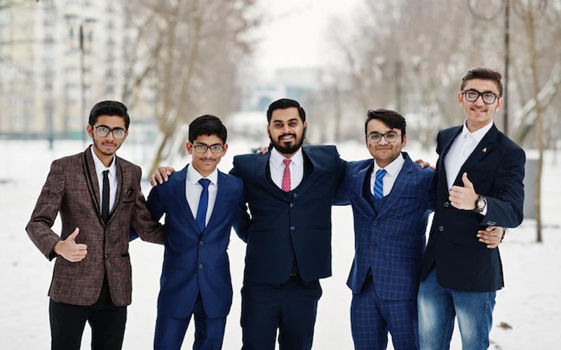Top 10 India’s Young Entrepreneurs to Look out for in 2022!